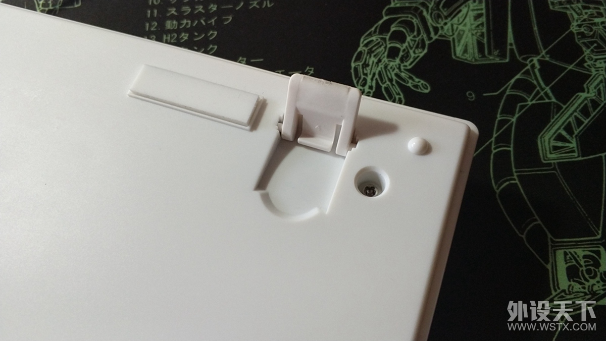 C系新品！高斯C104拆解加灯简单评测