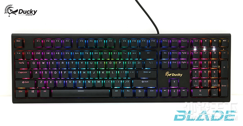 搭载Cherry最新矮轴 Ducky Blade Air机械键盘曝光