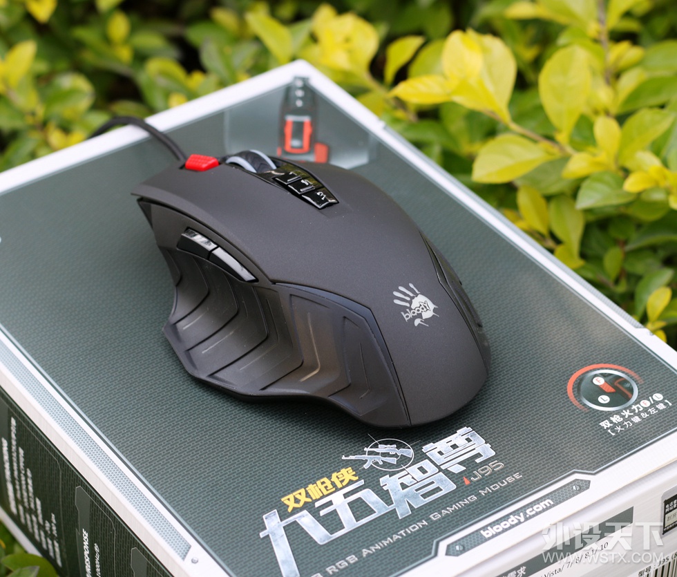 2018让教练带你吃鸡—血手幽灵双枪侠吃鸡教练j95体验-鼠标 & 鼠标垫