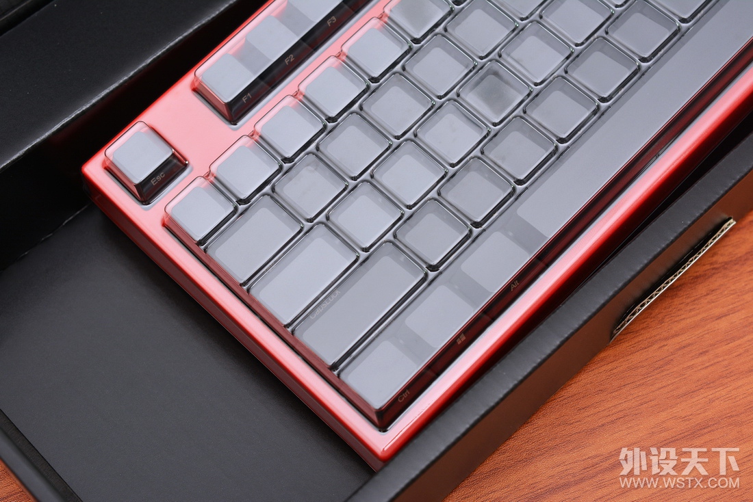 依然教科书级水准，LEOPOLD FC750R赤色限定版体验