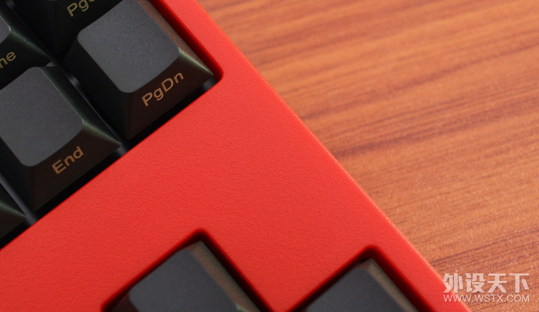 依然教科书级水准，LEOPOLD FC750R赤色限定版体验