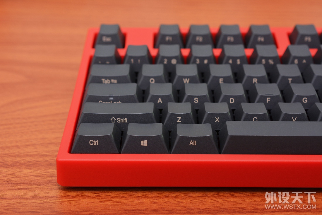 依然教科书级水准，LEOPOLD FC750R赤色限定版体验