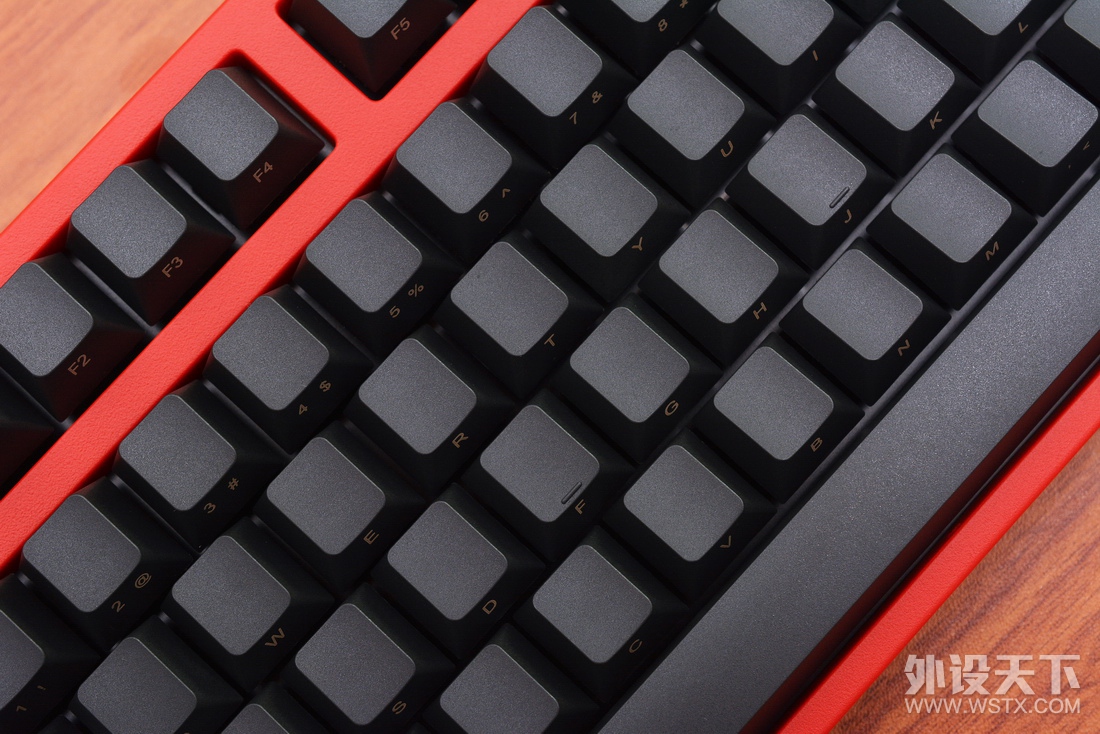 依然教科书级水准，LEOPOLD FC750R赤色限定版体验