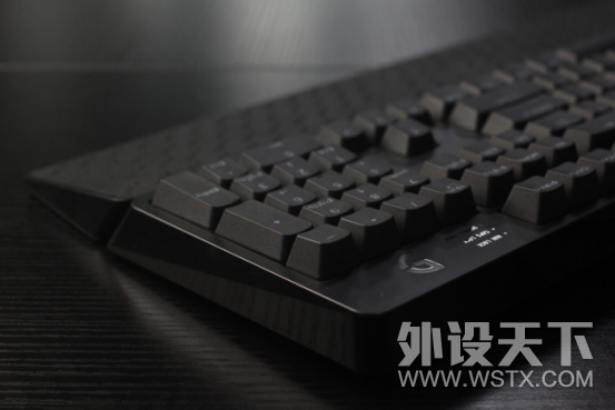 告别“原谅绿”成就“水桶型”机械键盘——富勒G900S RGB评测报