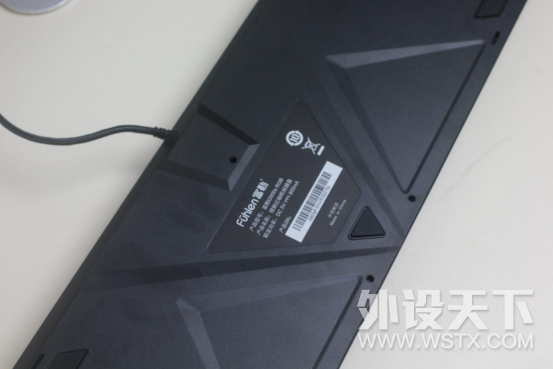 告别“原谅绿”成就“水桶型”机械键盘——富勒G900S RGB评测报