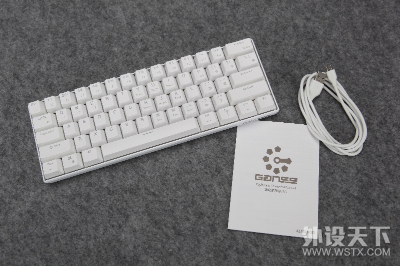 GANSS ALT61RGB蓝牙键盘拆解评测 & 60%蓝牙键盘小巡礼