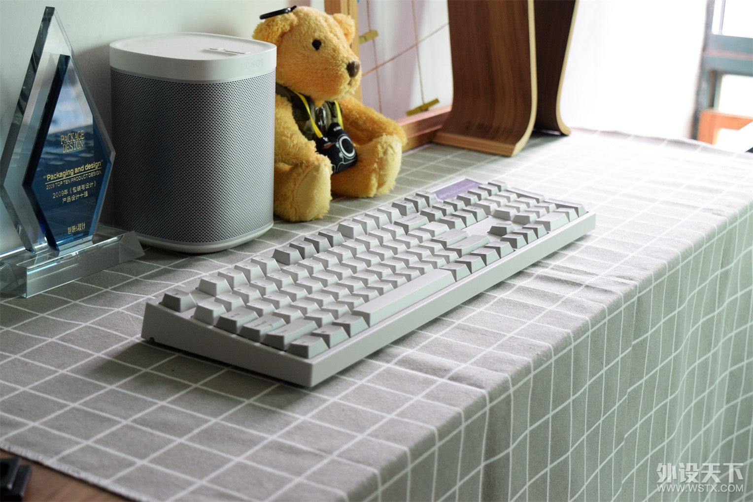 两款经典的红轴键盘 cherry G80-3494 与leopold FC900R PS