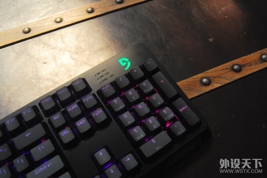 樱桃RGB轴键盘又一选择——Fühlen 富勒 G900S RGB 键盘