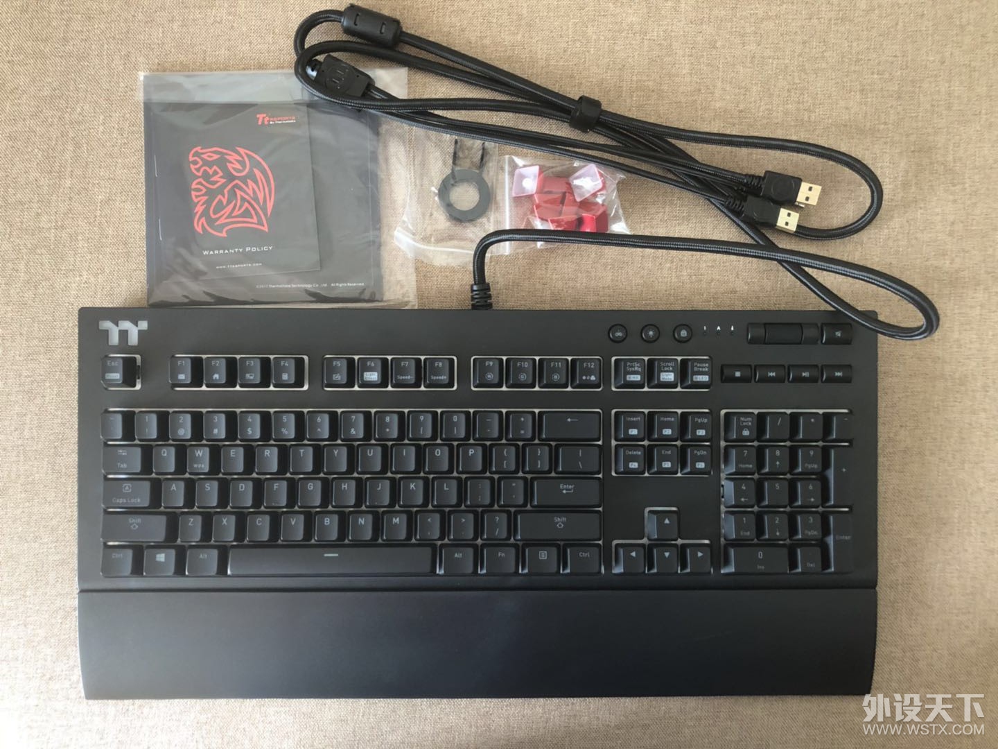 银轴初体验---TTeSportsX1键盘使用分享