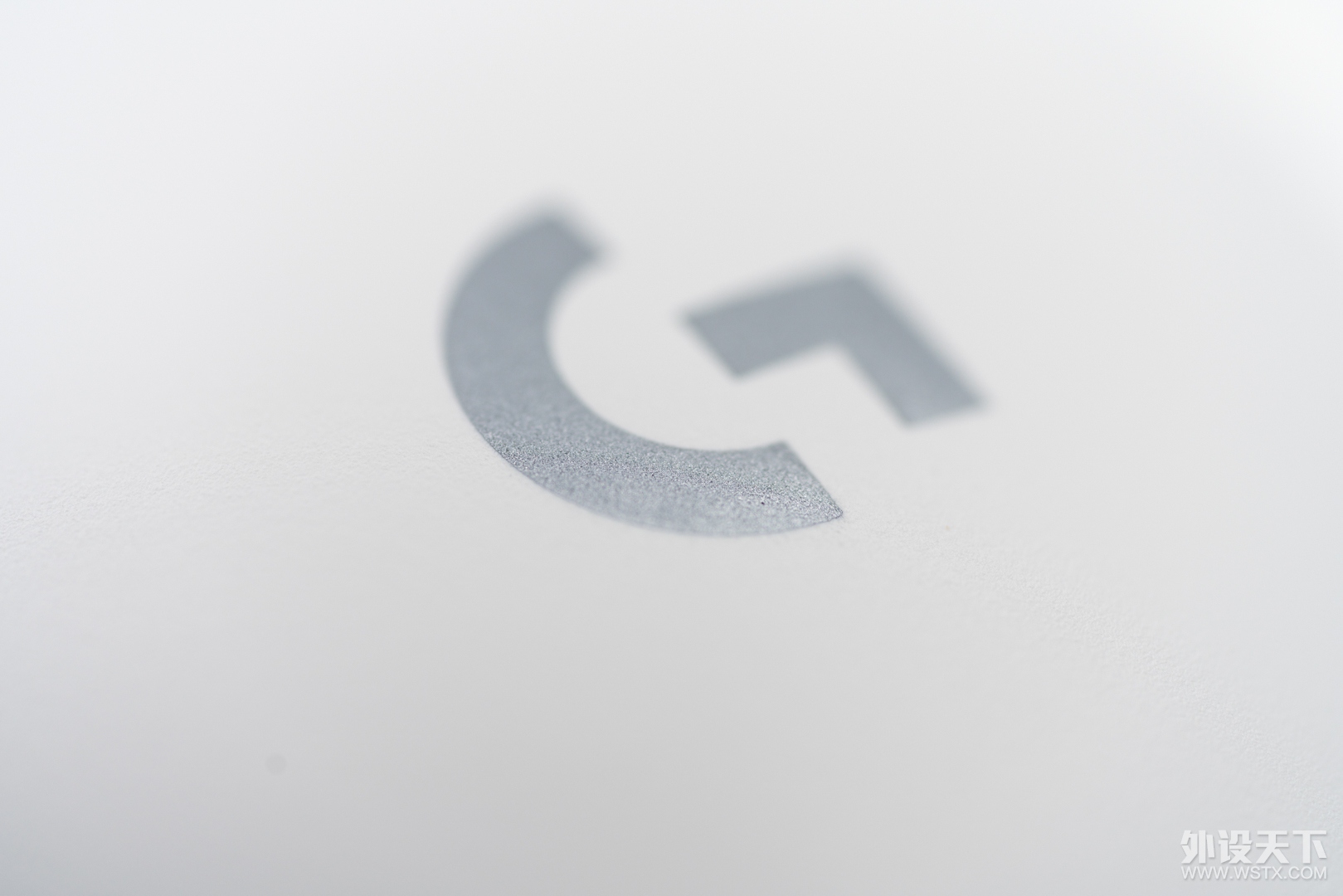 罗技G304——低调实用的无线鼠标