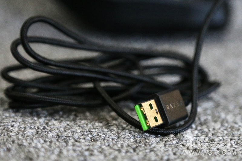 鼠标界的“黄金组合”——RAZER锐蝮蛇竞技版开箱评测