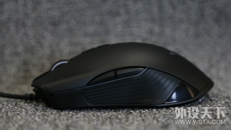 鼠标界的“黄金组合”——RAZER锐蝮蛇竞技版开箱评测