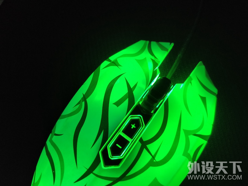 达尔优EM915荆棘版游戏鼠标——专为游戏玩家而打造的一款定制鼠标