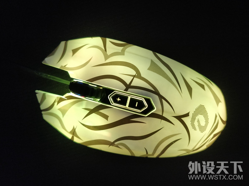 达尔优EM915荆棘版游戏鼠标——专为游戏玩家而打造的一款定制鼠标