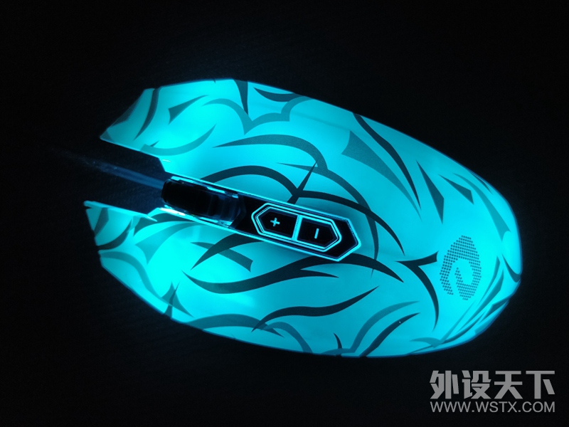 达尔优EM915荆棘版游戏鼠标——专为游戏玩家而打造的一款定制鼠标