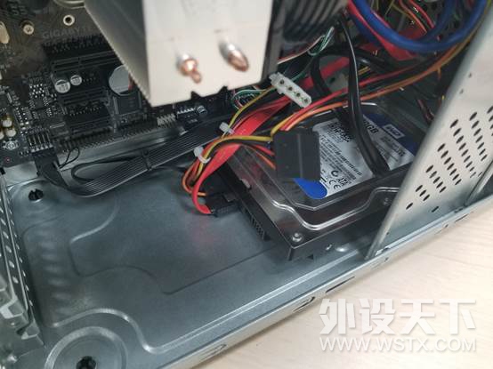 轻松升级闪迪易存SSD 老电脑再战3年
