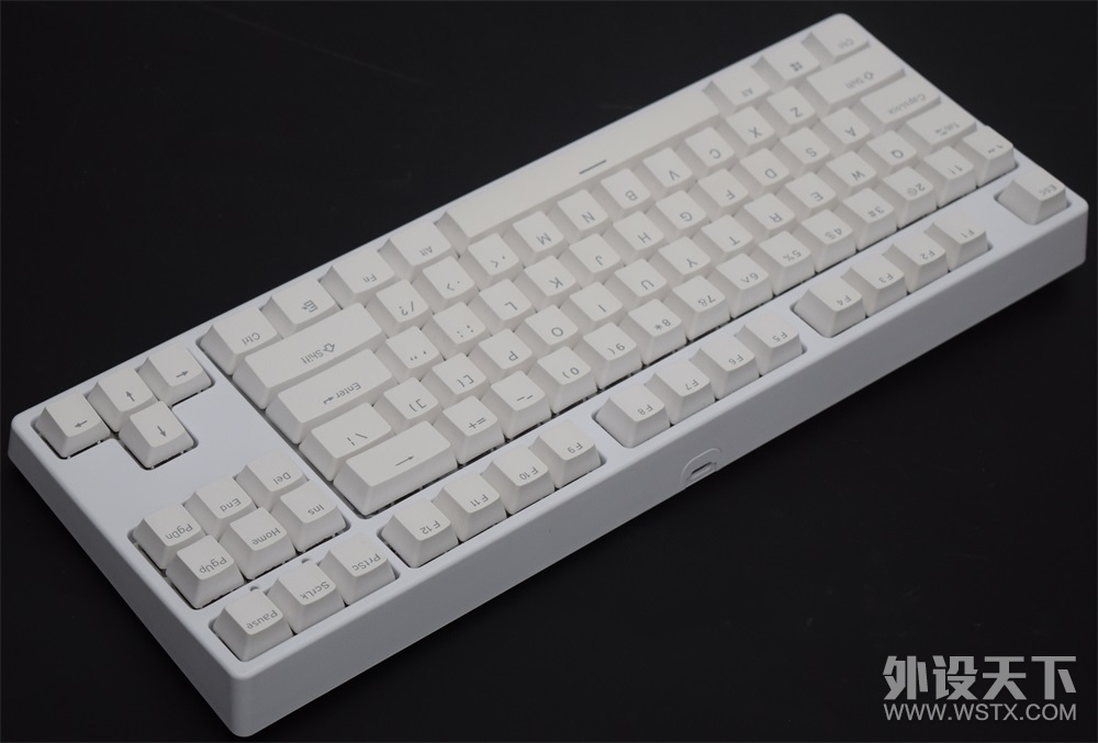 感受无线RGB的魅力 GANSS GS87-D RGB键盘