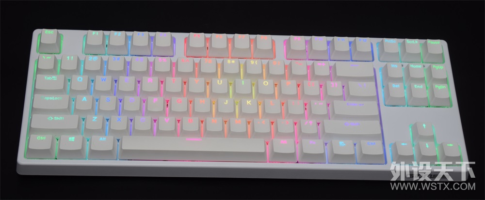 感受无线RGB的魅力 GANSS GS87-D RGB键盘