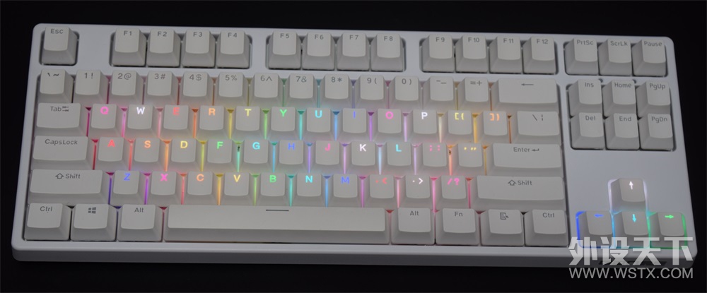 感受无线RGB的魅力 GANSS GS87-D RGB键盘