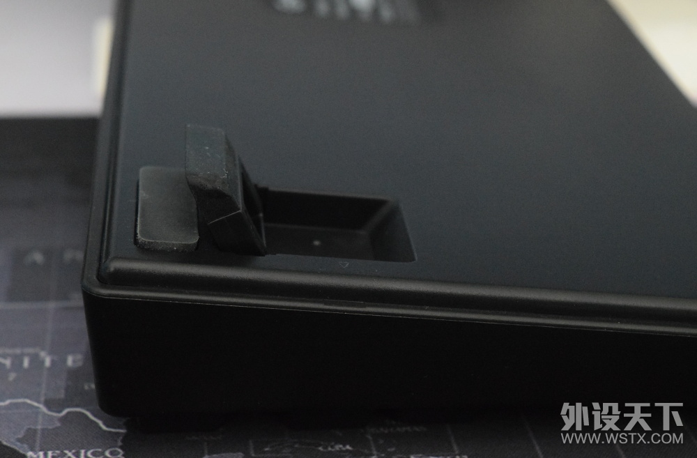 无线也要上RGB，GANSS GS87-D RGB键盘