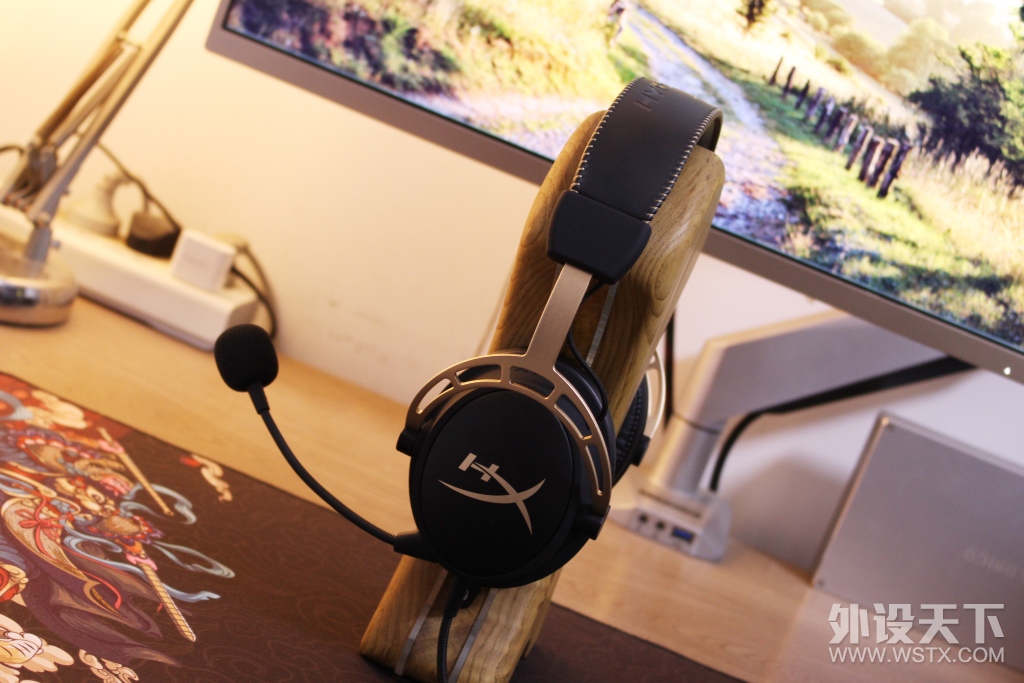 拆解看看双音腔——HyperX Cloud Alpha黑金纪念版游戏电竞耳机