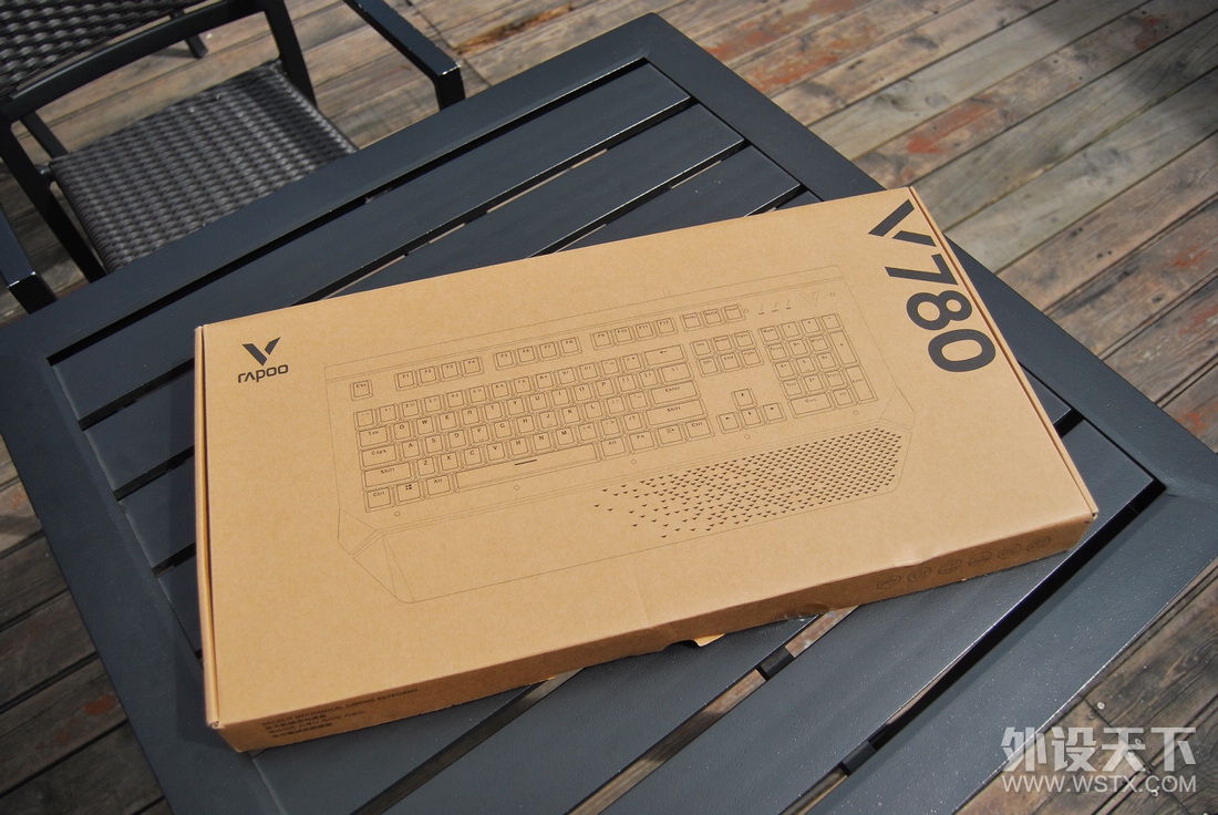 再也不惧饮料牛奶——雷柏V780防水光轴键盘浸水评测