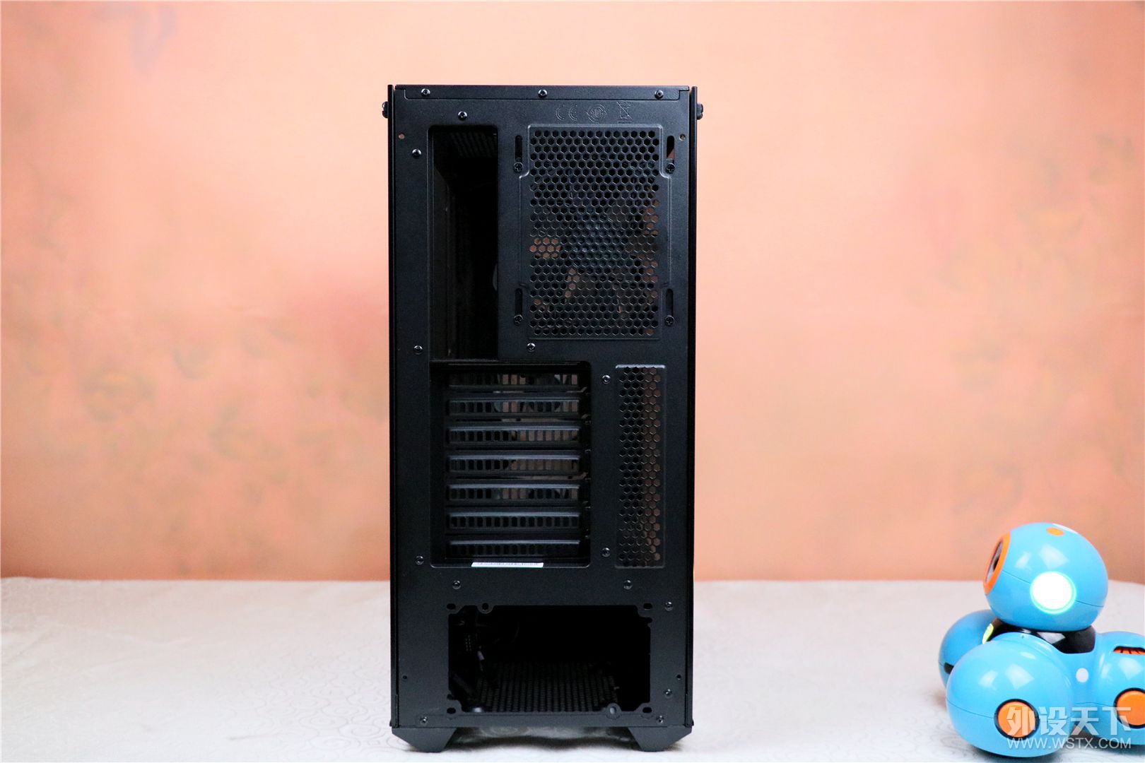 全新Coolermaster 酷冷至尊 RGB机箱，玩光多了一个选择