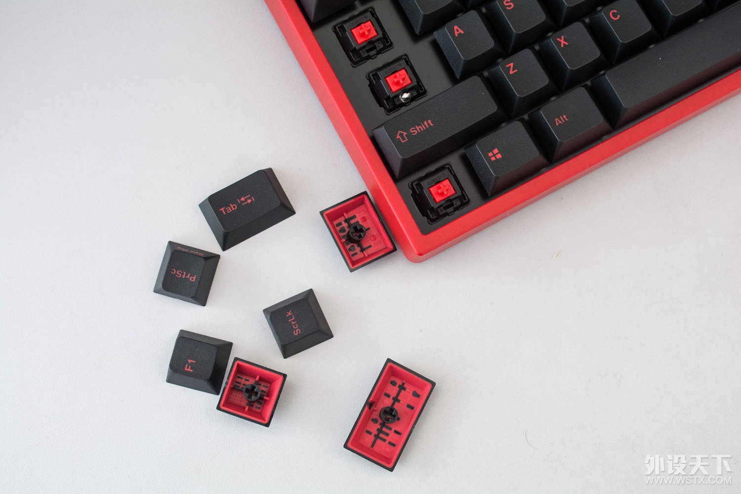 加入毒坛一年半，喜提大L——Leopold FC750R PD赤色限定