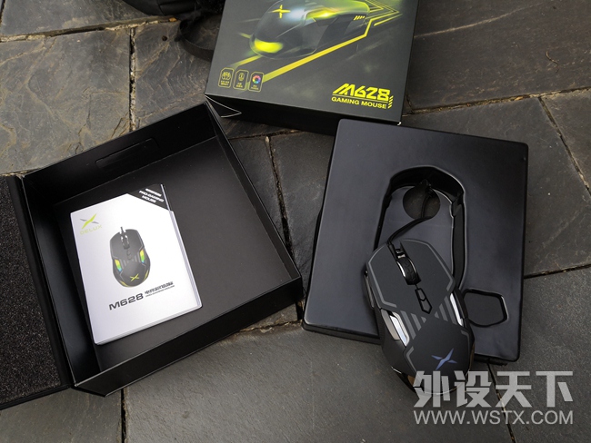 我认为今年“国产旗舰鼠皇”名号的最具实力竞争者——多彩M628  重回高端游戏界的先锋
