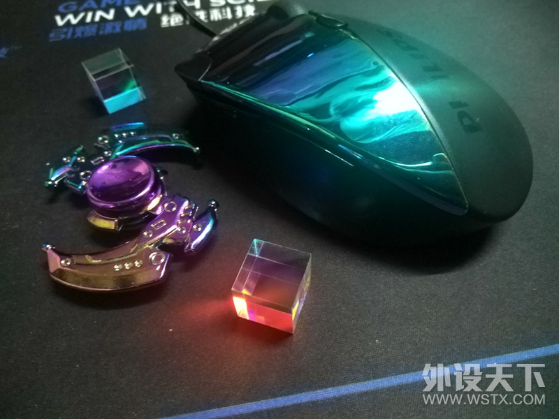 指尖跃动的RGB电光——飞利浦电镀RGB幻光SPK9842鼠标参上！