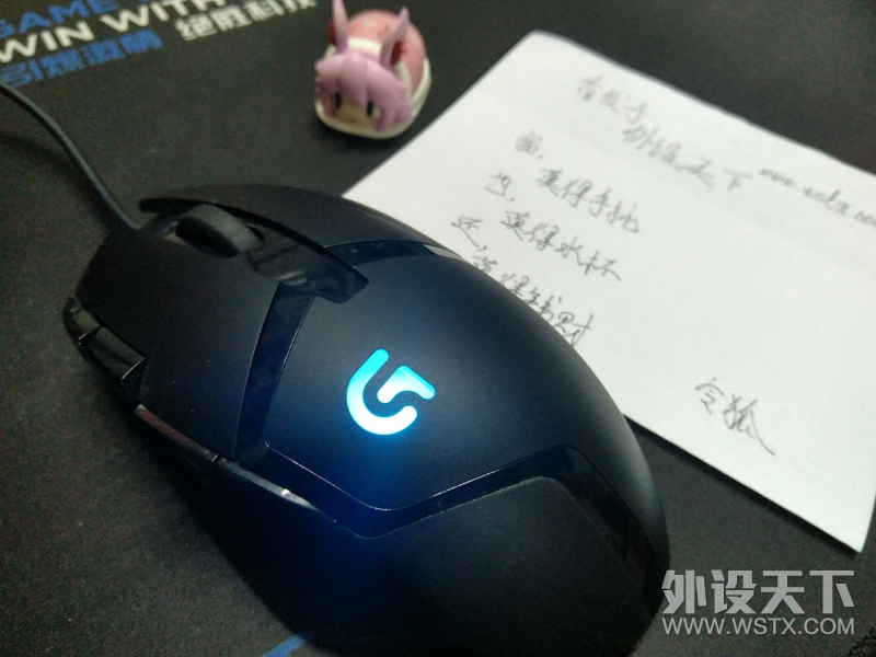 指尖跃动的RGB电光——飞利浦电镀RGB幻光SPK9842鼠标参上！