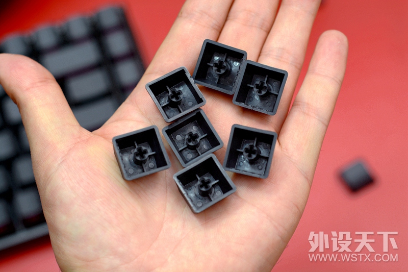 紧凑的84配列，Akko×Ducky Zero3084午夜机械键盘开箱