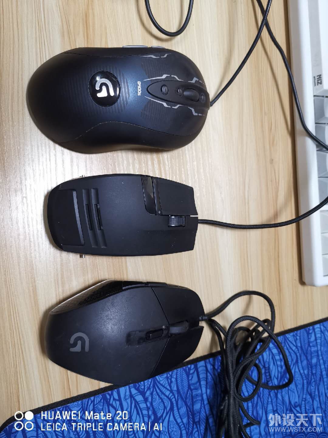 出三个鼠标 g400s，pro mouse（g9x复刻，g303