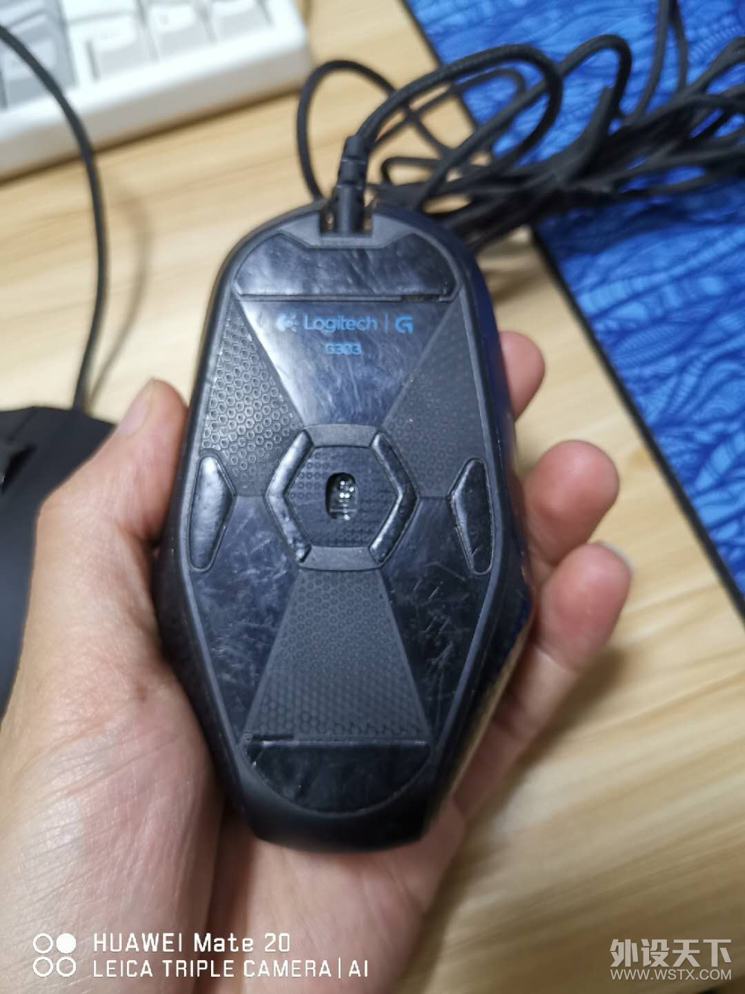 出三个鼠标 g400s，pro mouse（g9x复刻，g303