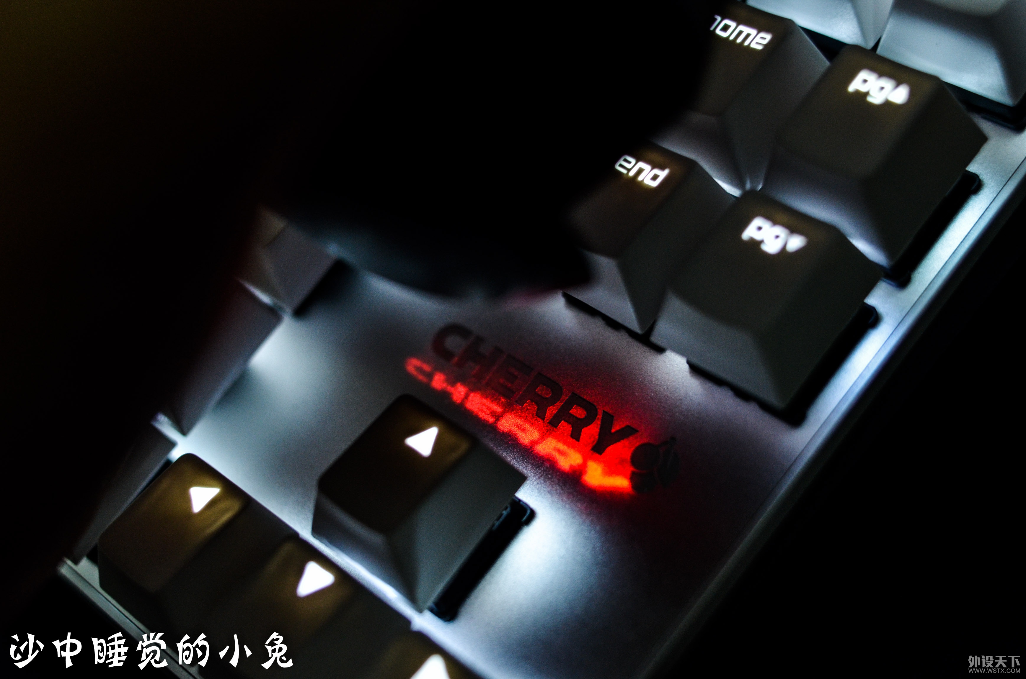 首款樱桃CHERRY MC9620 FPS游戏鼠标评测