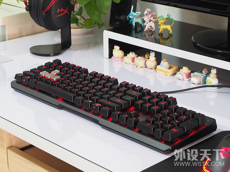 【风烛】披鳞请『键』·御龙九天-微星VIGOR GK60键盘评测