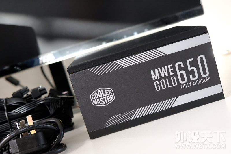 酷冷至尊MWE GOLD650W全模组电源开箱
