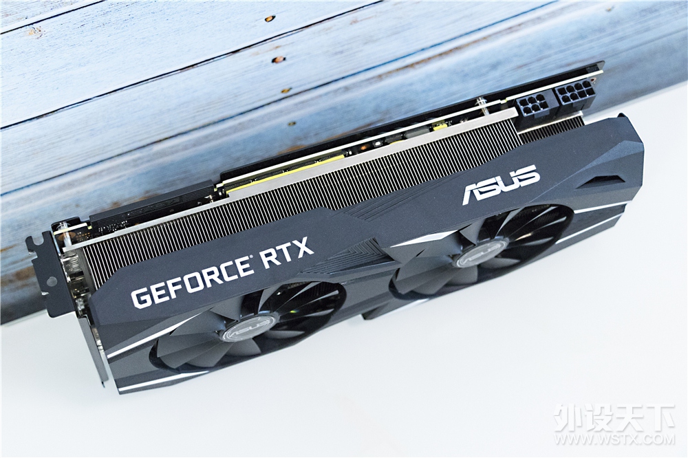 DIY信仰充值！华硕RTX2080显卡首测