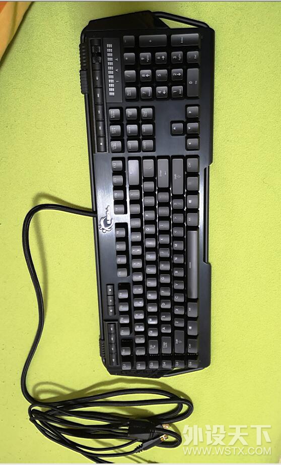 【山东】芝奇 KM780 RGB樱桃红轴 机械键盘  罗技G403 RGB鼠标