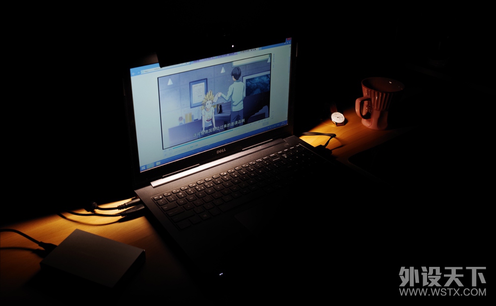 这应该是所有笔记本都自带的功能, 明基WiT ScreenBar Lite 简评