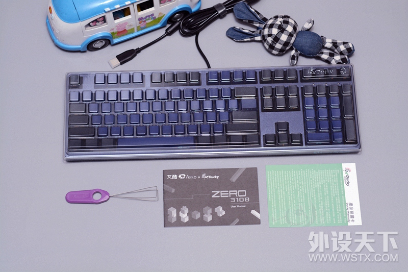 细节做的不错，AKKO Ducky 3108SP地平线侧刻机械键盘开箱
