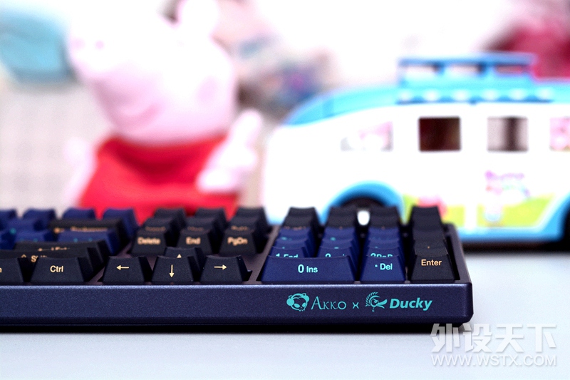 细节做的不错，AKKO Ducky 3108SP地平线侧刻机械键盘开箱