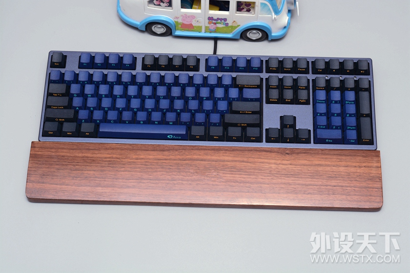 细节做的不错，AKKO Ducky 3108SP地平线侧刻机械键盘开箱