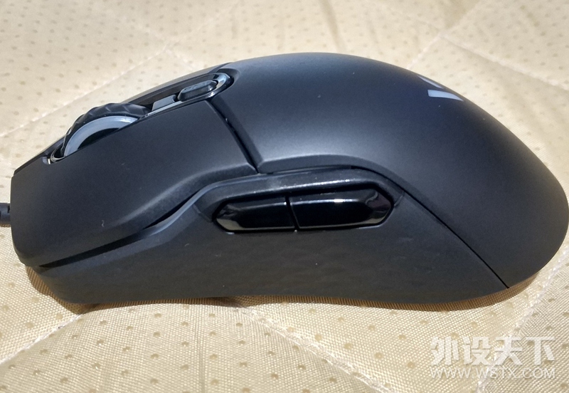 【众测】百元级RGB游戏鼠标新选择——雷柏VT200