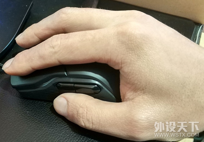 【众测】百元级RGB游戏鼠标新选择——雷柏VT200