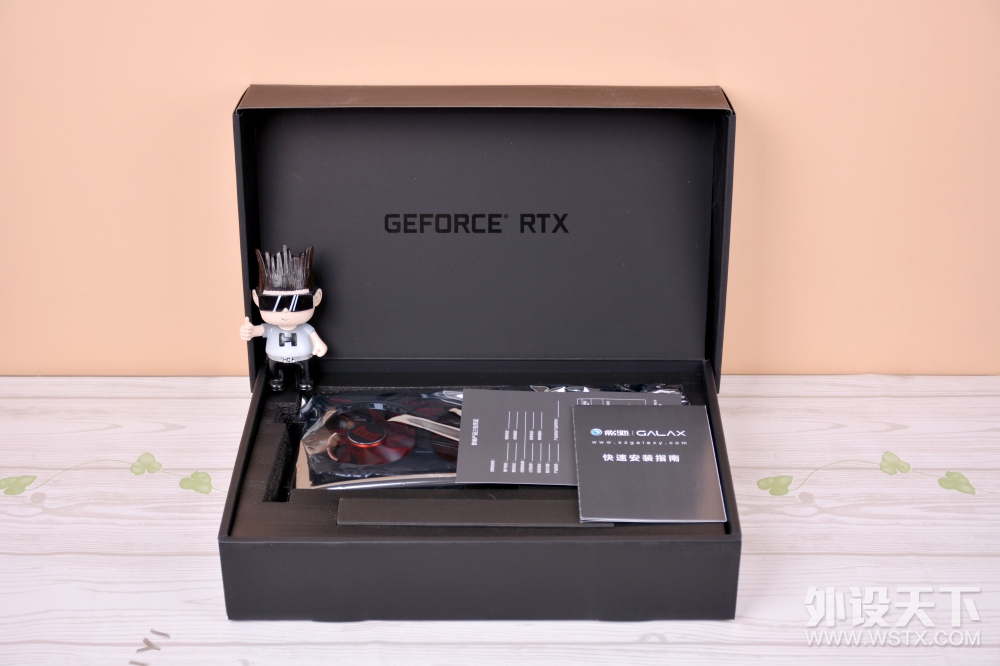 以RTX2080显卡，打造的入门级RGB & 4K游戏平台！