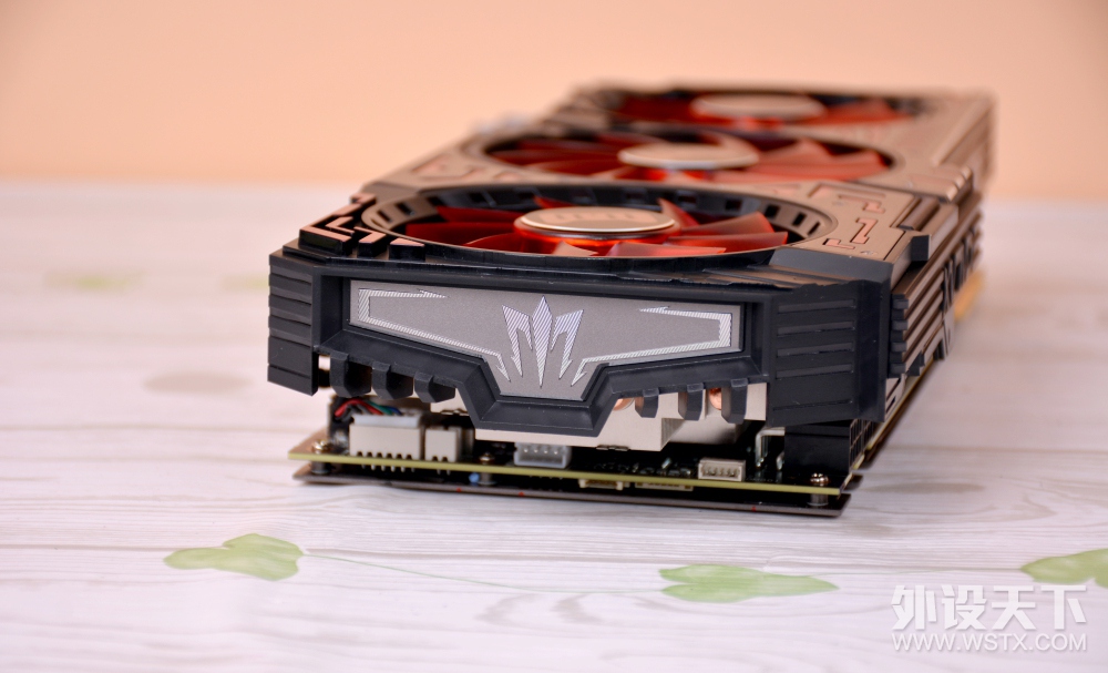 以RTX2080显卡，打造的入门级RGB & 4K游戏平台！