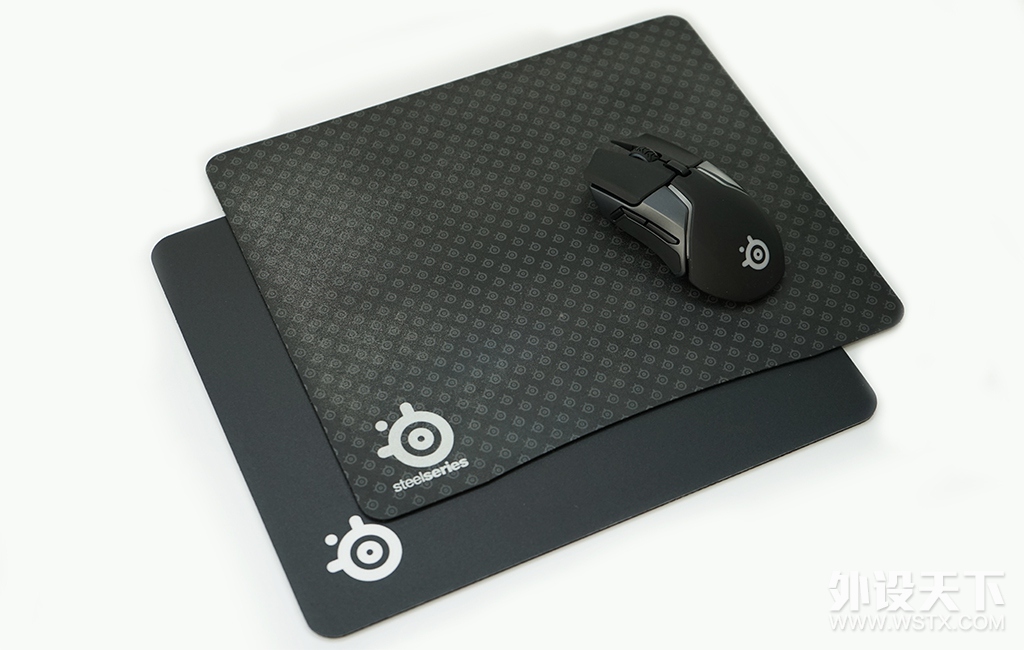 赛睿SteelSeries QcK Hard树脂硬面电竞游戏鼠标垫开箱评测