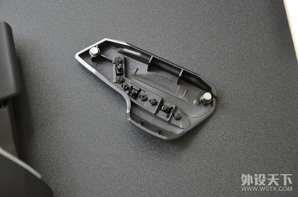 无线走位真的很流畅，赛睿RIVAL 650双模鼠标评测