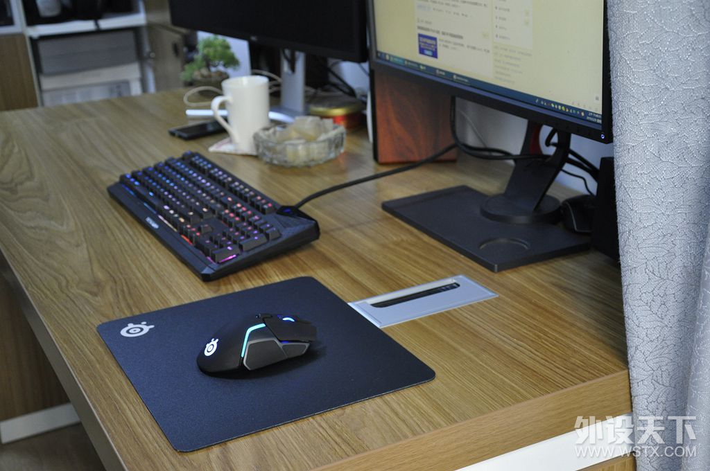 无线走位真的很流畅，赛睿RIVAL 650双模鼠标评测